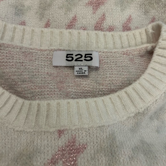 525 Pink and White houndstooth Sweater - Picture 8 of 8